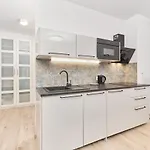 Ksiecia Witolda 32 By Renters Apartmán